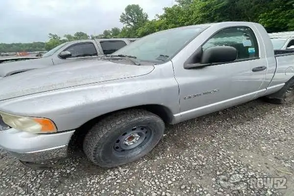 Photo of 2005 Dodge Ram 1500