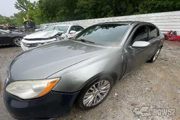 Photo of 2012 Chrysler 200