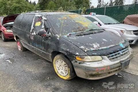 Photo of 1996 Plymouth Grand Voyager