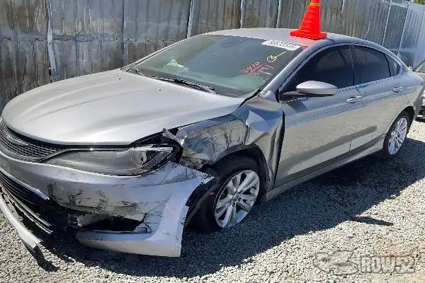 Photo of 2015 Chrysler 200