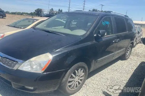 Photo of 2012 Kia Sedona