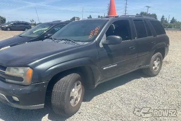 Photo of 2004 Chevrolet Trailblazer