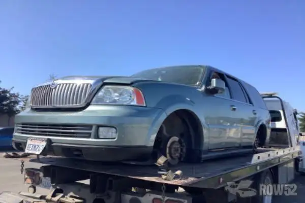Photo of 2005 Lincoln Navigator
