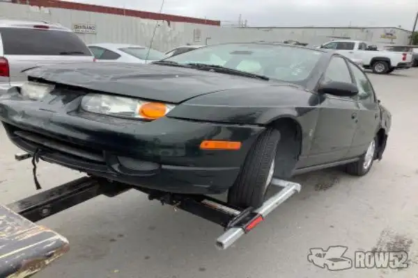 Photo of 2002 Saturn SL