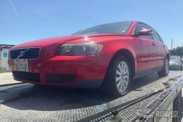 Photo of 2005 Volvo S40