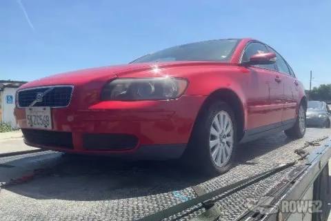 Photo of 2005 Volvo S40