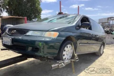 Photo of 1999 Honda Odyssey