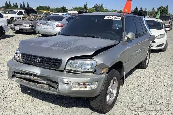 Photo of 2000 Toyota Rav4