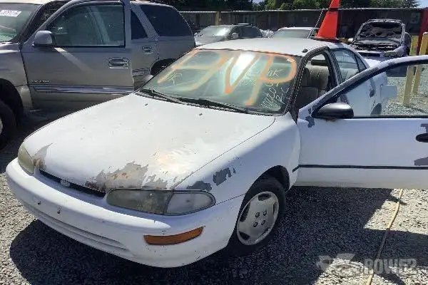 Photo of 1997 Geo Prizm