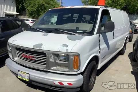 Photo of 2001 GMC Savana