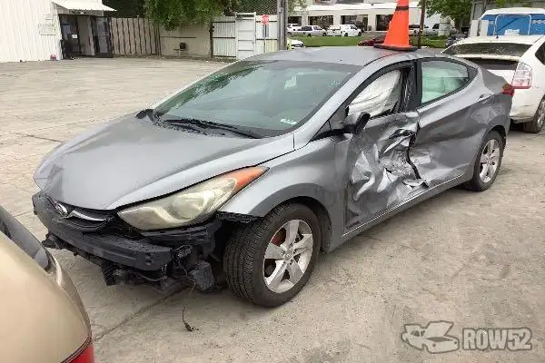Photo of 2012 Hyundai Elantra