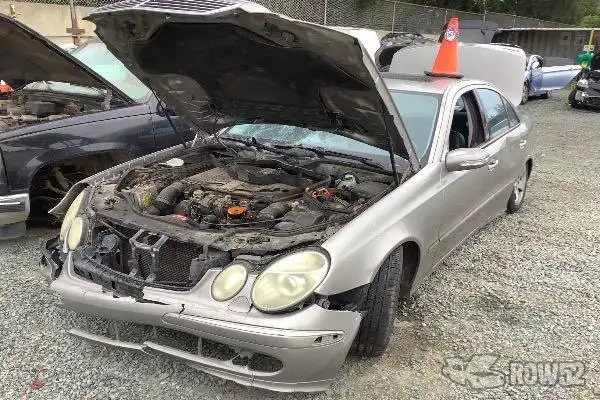 Photo of 2004 Mercedes-Benz E-Class
