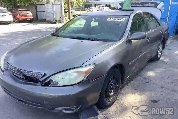 Photo of 2004 Toyota Camry