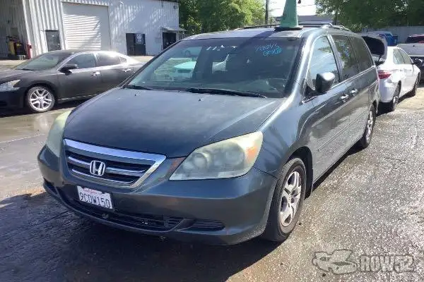 Photo of 2005 Honda Odyssey