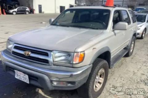 Photo of 2000 Toyota 4Runner
