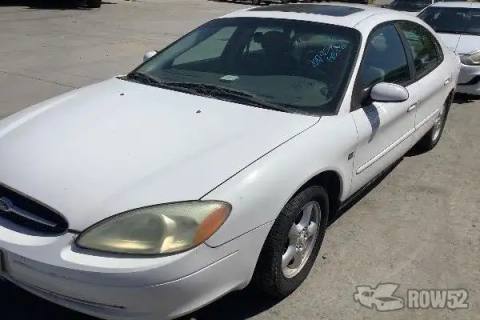 Photo of 2003 Ford Taurus