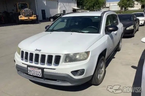 Photo of 2015 Jeep Compass