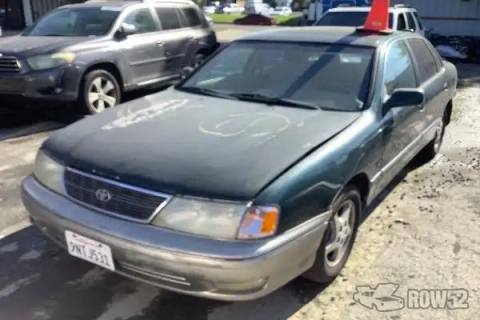 Photo of 1998 Toyota Avalon