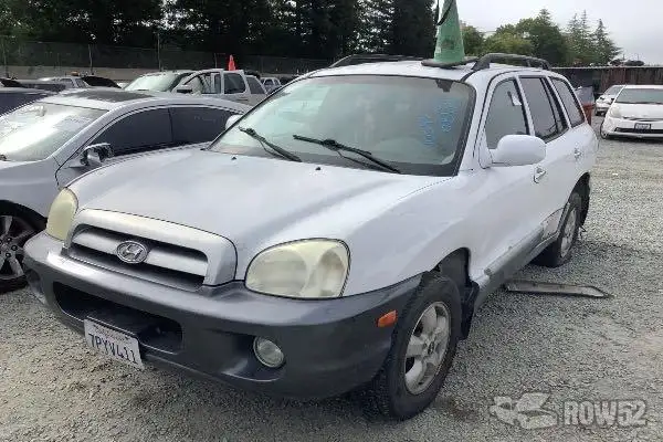 Photo of 2005 Hyundai Santa Fe