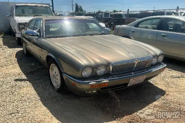 Photo of 1995 Jaguar XJ Sedan