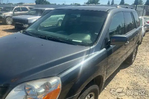 Photo of 2004 Honda Pilot