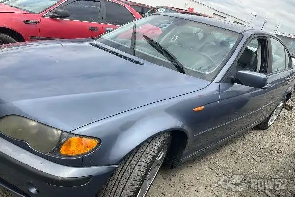 Photo of 2003 BMW 3-Series
