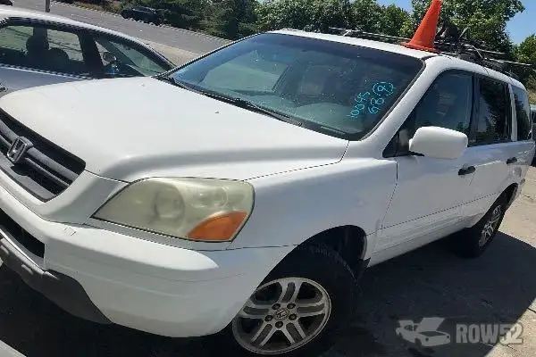 Photo of 2004 Honda Pilot