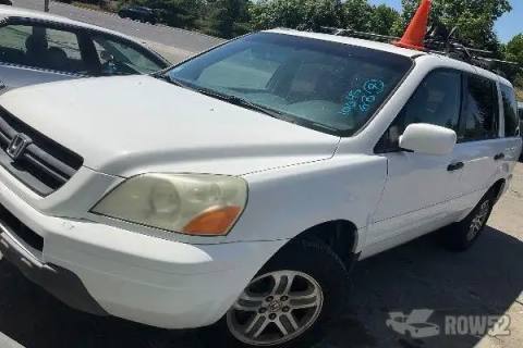 Photo of 2004 Honda Pilot