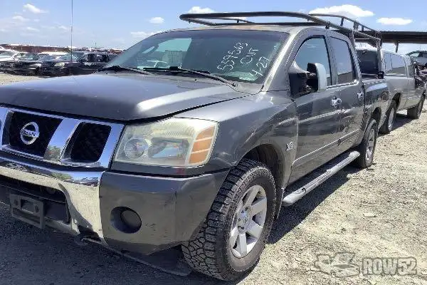 Photo of 2004 Nissan Titan