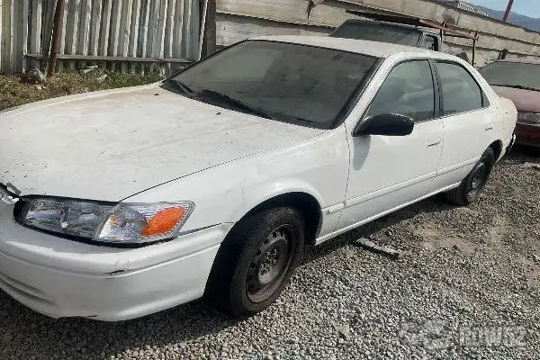 Photo of 2001 Toyota Camry
