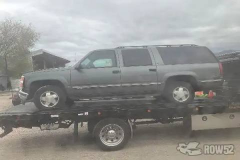Photo of 1999 Chevrolet Suburban
