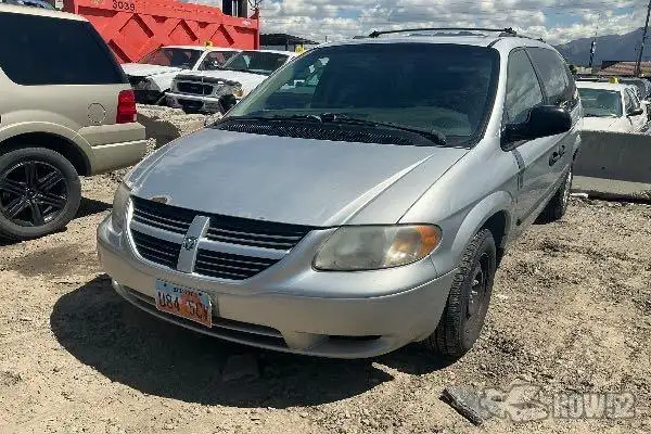 Photo of 2005 Dodge Grand Caravan