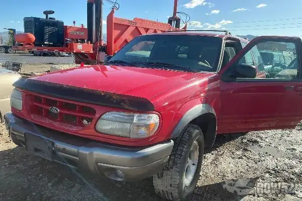 Photo of 1999 Ford Explorer