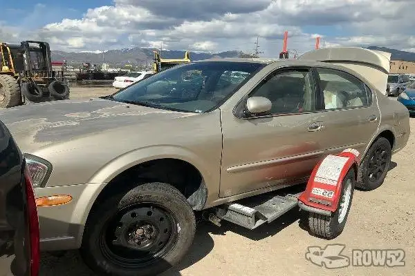 Photo of 2000 Nissan Maxima