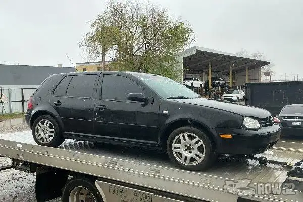 Photo of 2002 Volkswagen Golf