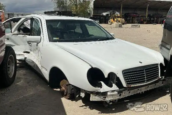 Photo of 1999 Mercedes-Benz E-Class