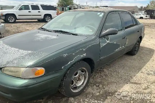 Photo of 2000 Chevrolet Prizm