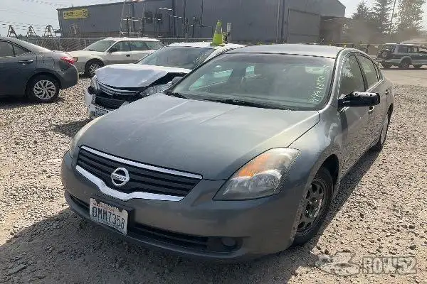 Photo of 2009 Nissan Altima Hybrid