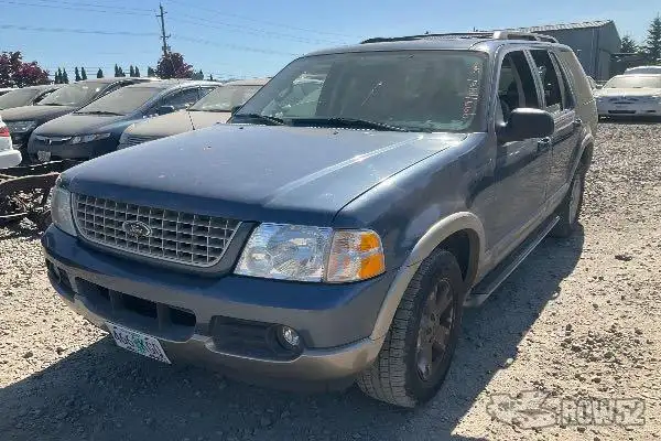 Photo of 2003 Ford Explorer