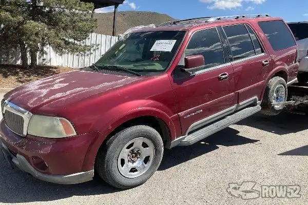 Photo of 2004 Lincoln Navigator