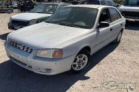Photo of 2000 Hyundai Accent