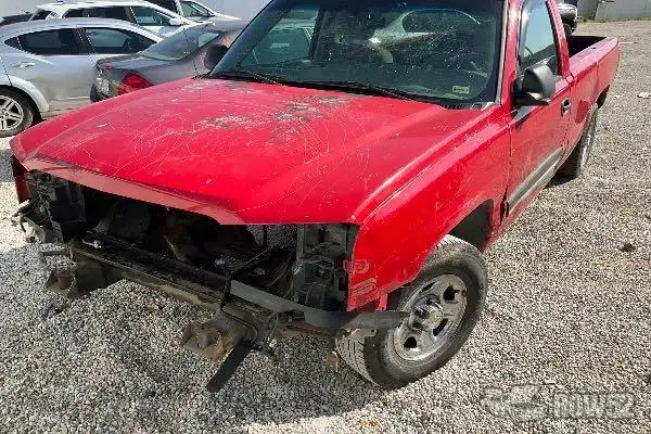 Photo of 2004 Chevrolet Silverado 1500