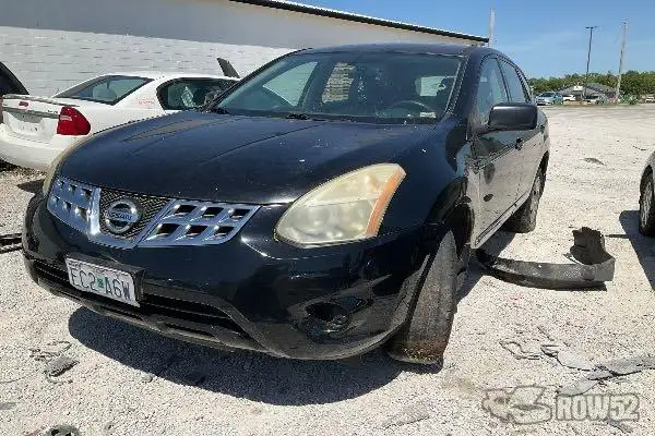 Photo of 2011 Nissan Rogue