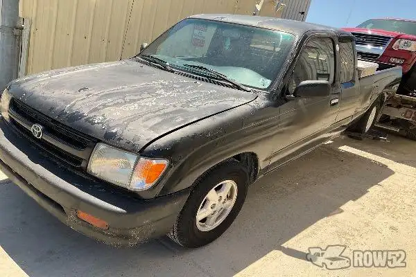 Photo of 1998 Toyota Tacoma