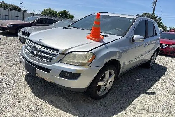 Photo of 2006 Mercedes-Benz M-Class