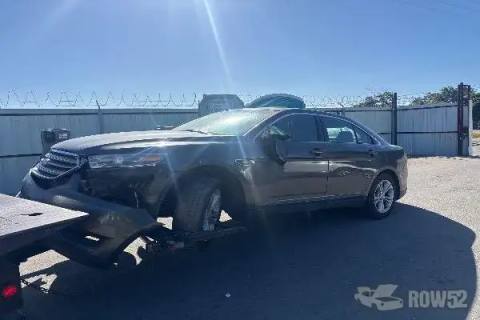 Photo of 2016 Ford Taurus