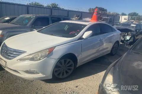 Photo of 2011 Hyundai Sonata