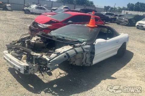 Photo of 2000 Chevrolet Camaro