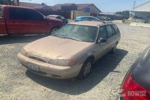 Photo of 1997 Ford Escort Wagon