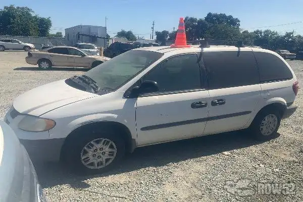 Photo of 2004 Dodge Caravan